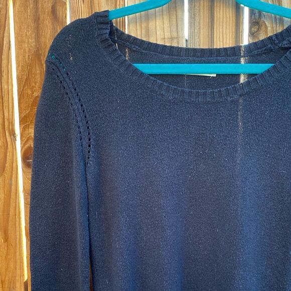 SALE Old Navy Knit Crew Neck Sweater Black Size Medium - Picture 2 of 6